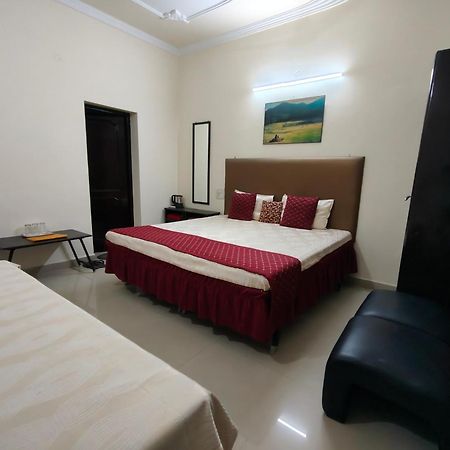 New Chandigarh Holiday Home Eksteriør billede