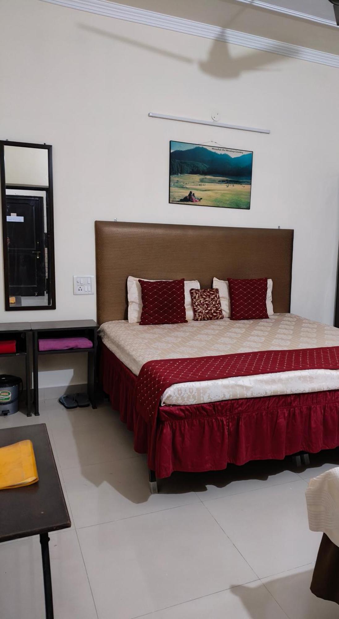 New Chandigarh Holiday Home Eksteriør billede